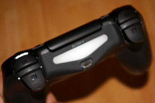 Zone lumineuse de la Dualshock 4