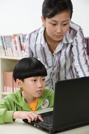 Le 5 février, c'est Safer Internet Day, pour sensibiliser aux dangers de la toile.