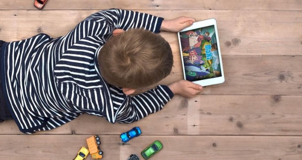 Des milliers d'applications présentes sur le Play Store espionnent les enfants