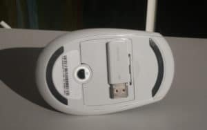 La souris et son adaptateur USB