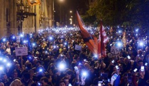 Photo-Hongrie-taxe-internet-gouvernement-Viktor-Orban-supprimee_1414767708_300x