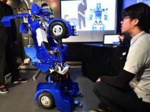 Photo-robot-japon-Transformer-J-deite-RIDE_1434404418_300x