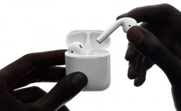 photo-Apple-production-AirPods_1514275142_600x
