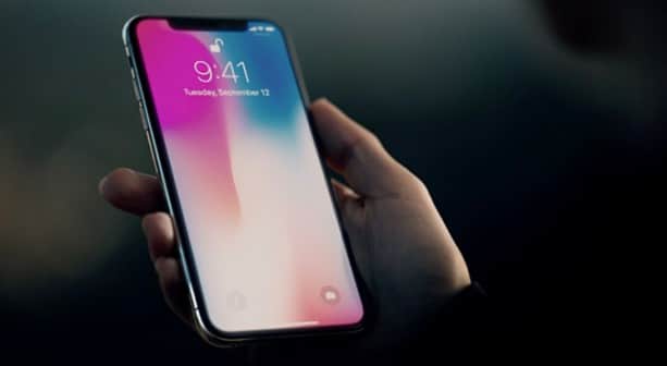 photo-cout-fabrication-iPhone-X-Apple_1510163155_600x