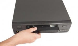 photo-fin-magnetoscope-dernier-constructeur-VHS_1469512682_300x