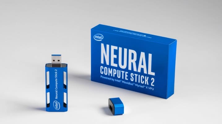 photo-Neural-Compute-Stick-2-IA-portable-Intel-intelligence-artificielle_1542468362