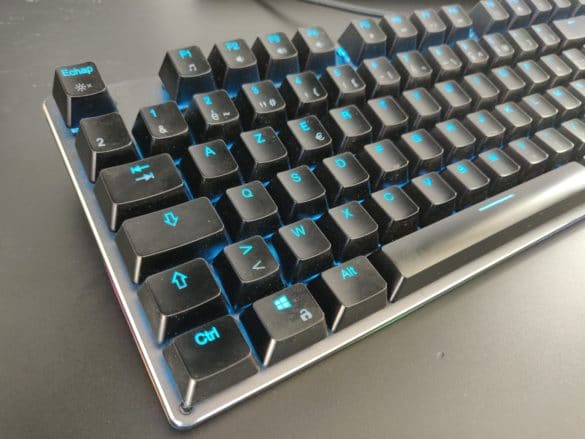 touches rétro-éclairées