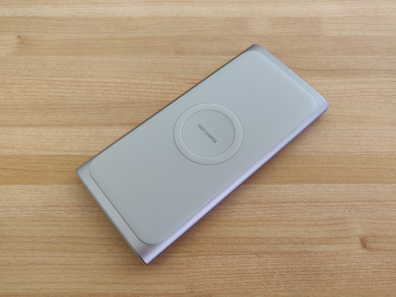 Batterie externe à induction