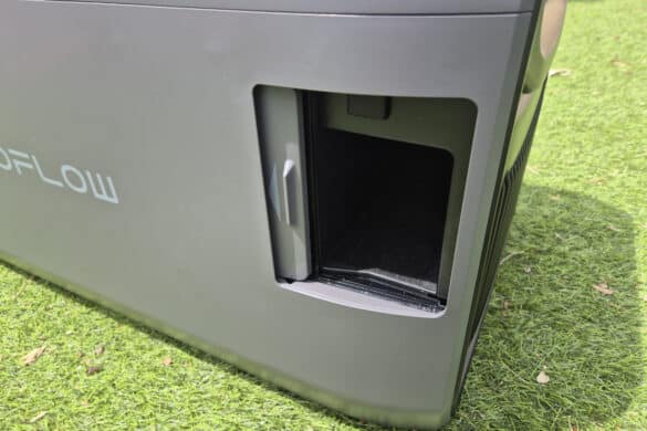 emplacement batterie ouvert