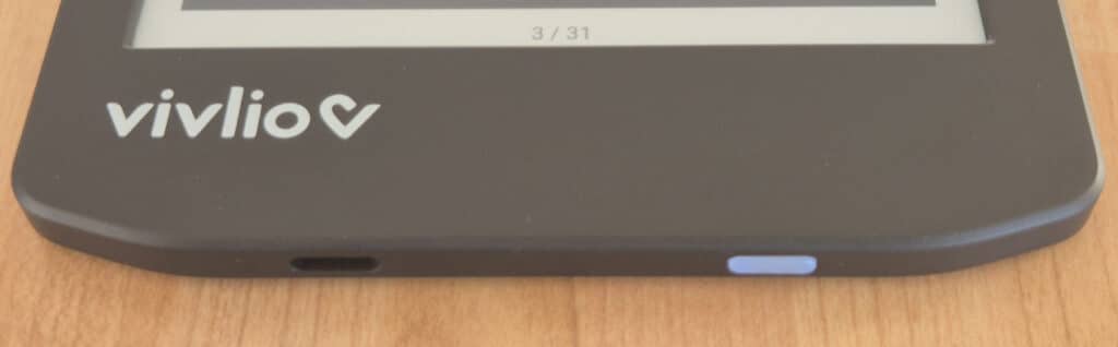 port USB-C et boutonde la Vivlio Light Zen