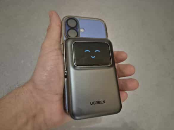 iPhone avec la UGREEN Uno